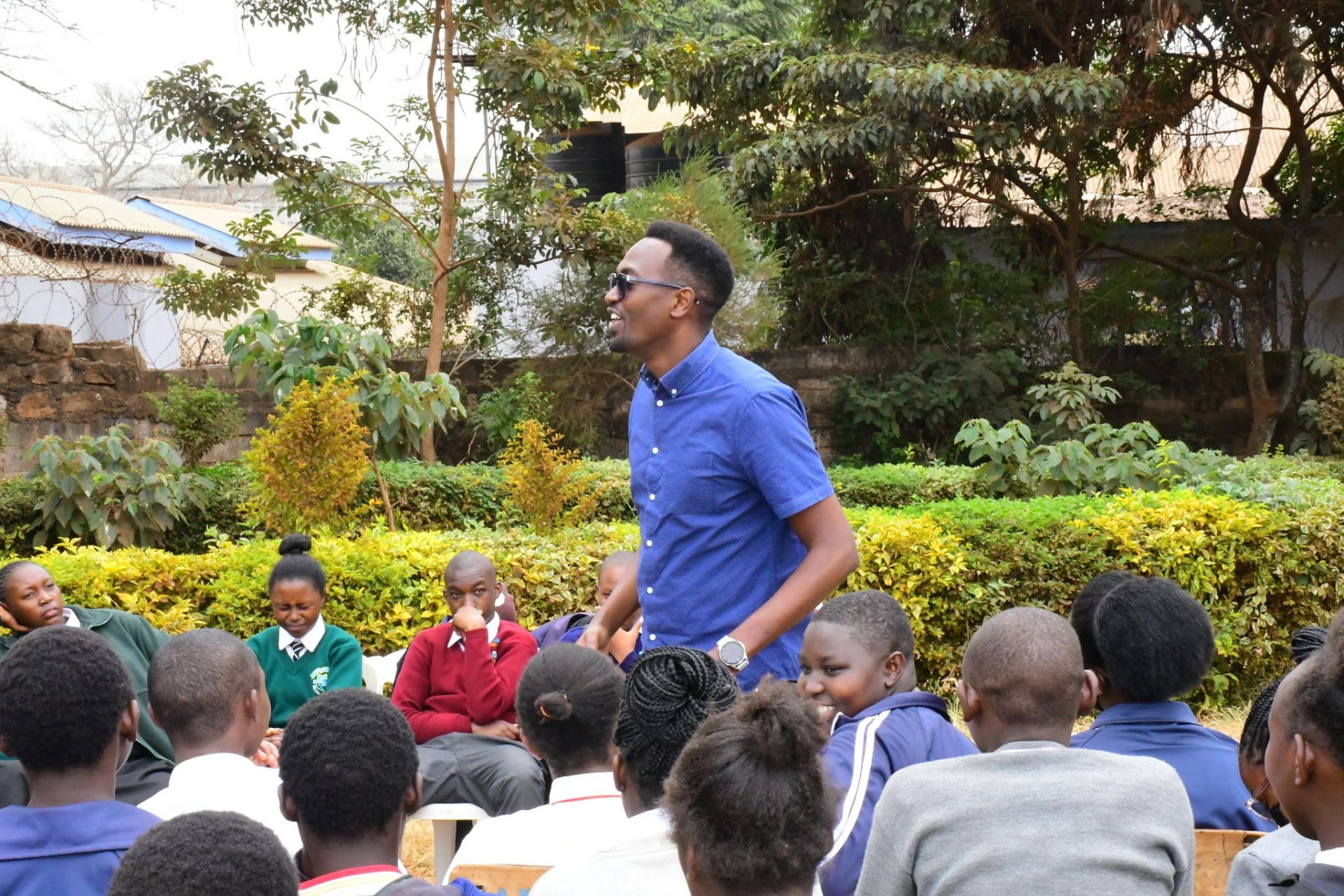 Facilitator Blue.Jpg