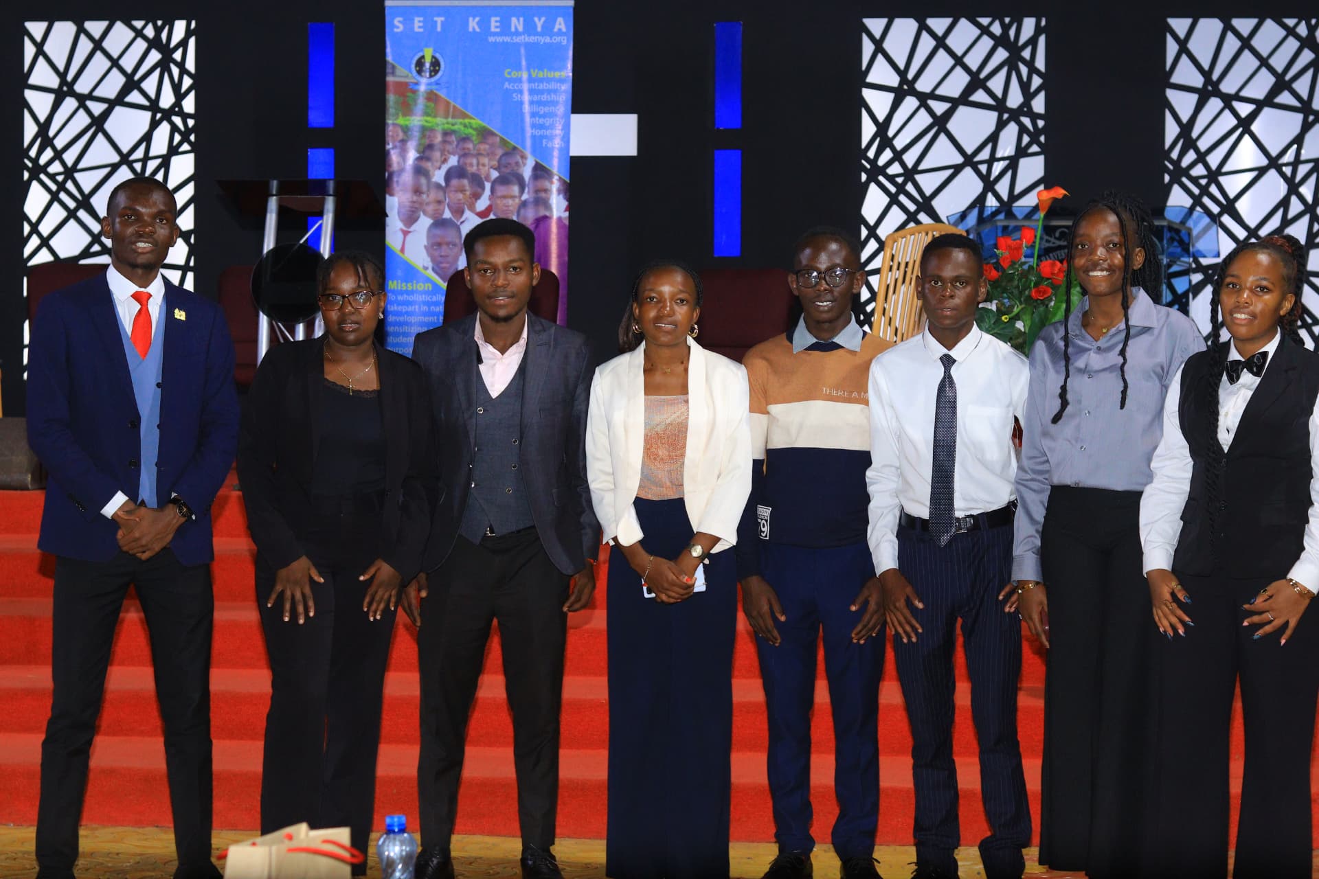 SET Kenya members gathered on stage at the Elevate Summit